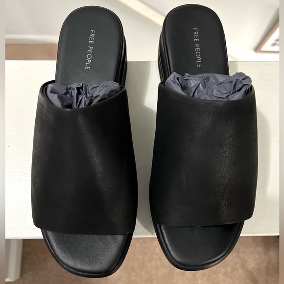 🌻🆕FREE PEOPLE Harbor Flatform Sandals-Black-Size 8 - Picture 9 of 16